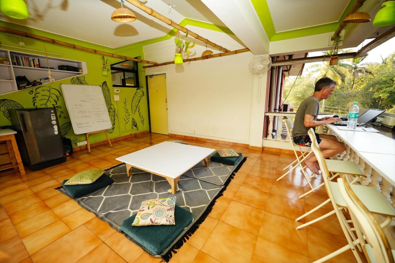 אנג'ונה Nomadgao Vila Nova - Comfort, Great Views, Fast Wifi & Interesting People מראה חיצוני תמונה