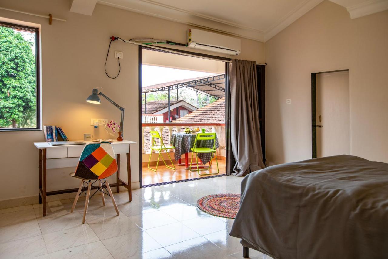אנג'ונה Nomadgao Vila Nova - Comfort, Great Views, Fast Wifi & Interesting People מראה חיצוני תמונה