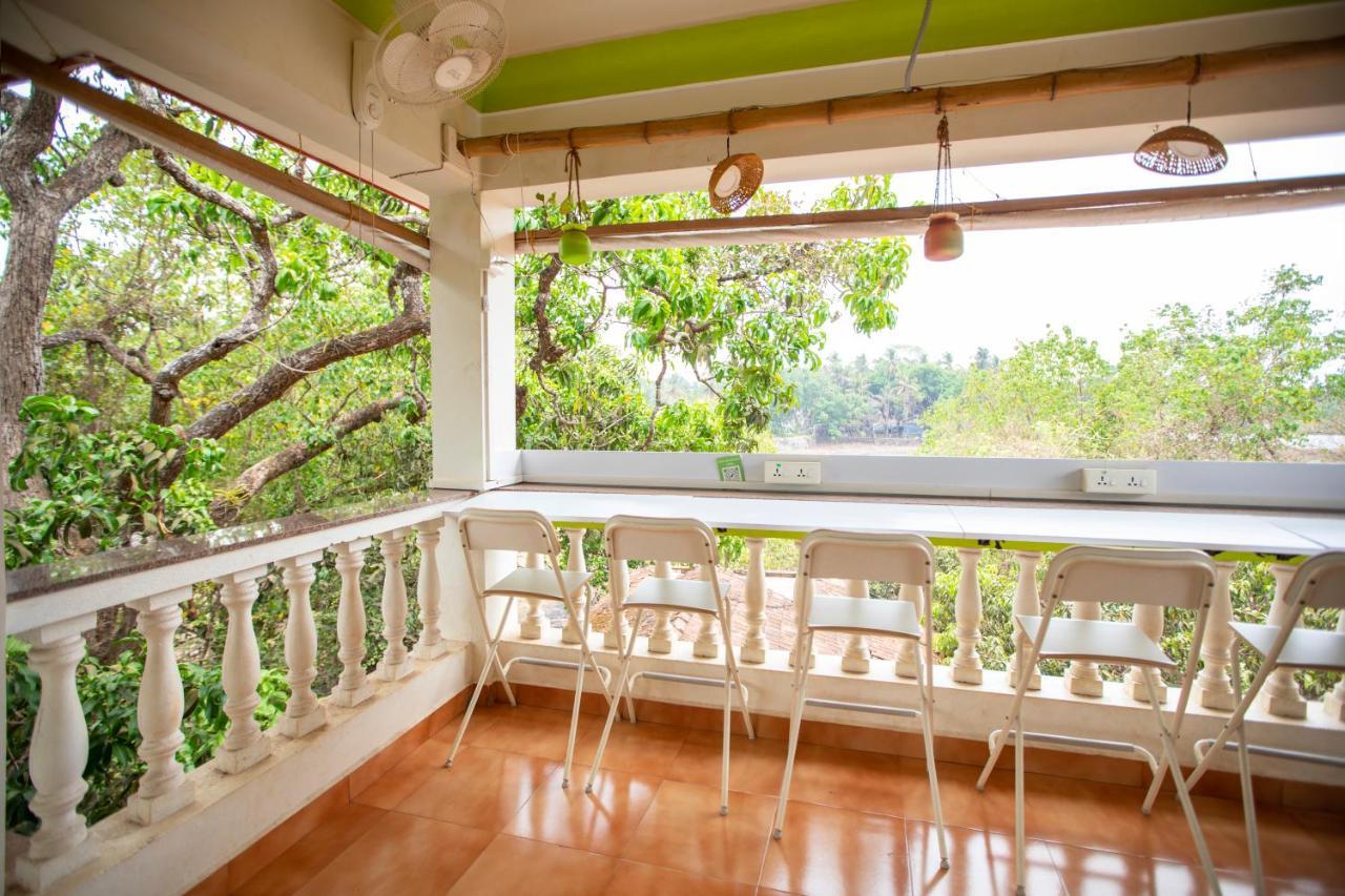 אנג'ונה Nomadgao Vila Nova - Comfort, Great Views, Fast Wifi & Interesting People מראה חיצוני תמונה